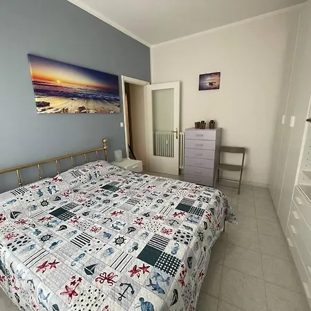 Apartment Estate *